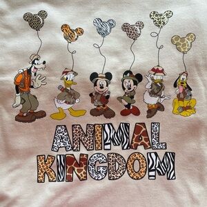 Gildan Beige Animal Kingdom Graphic Tee